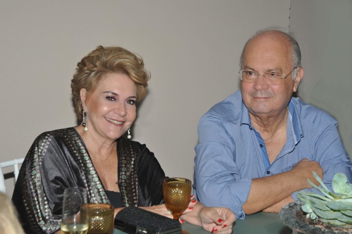Da Graça em vivas para o marido Augusto Carlos Viveiros