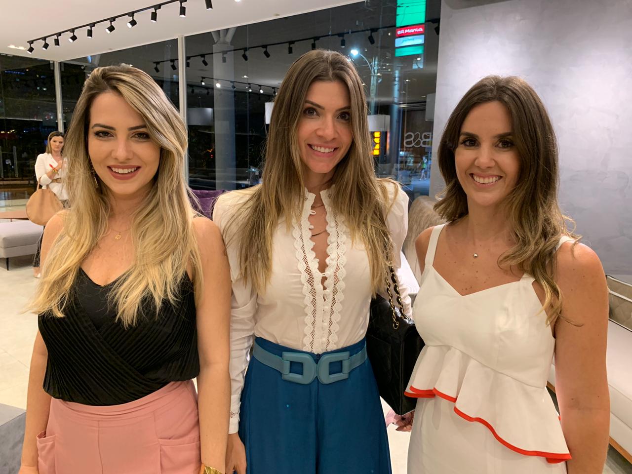 Larissa Veras, Rebeca Brandão Liberato e Milena Martins Barreto