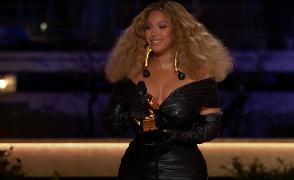 A rainha Beyoncé no Grammy 2021
