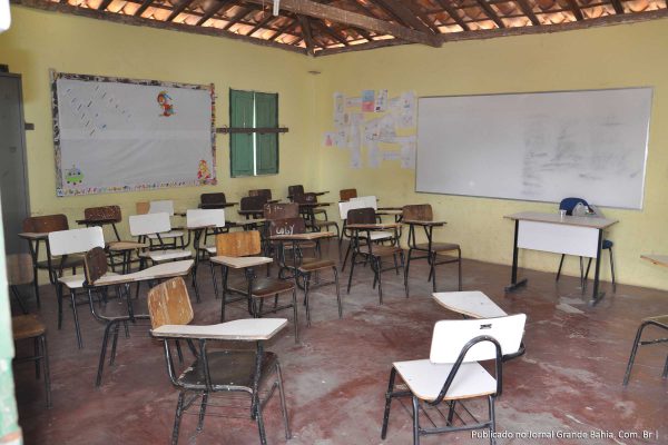 Mais-uma-escola-municipal-sem-aula-em-Feira-de-Santana
