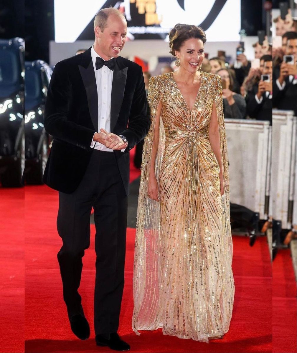 Príncipe Willian e Kate no tapete vermelho da premier do novo longa 007, na noite da última terça, em Londres