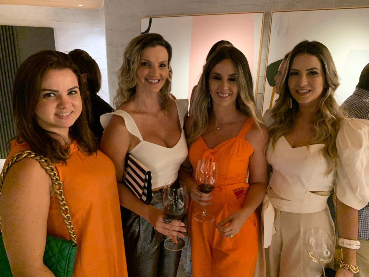 Raquel Torquato, Lorena Medeiros, Milena Martins Barreto e Larissa Veras