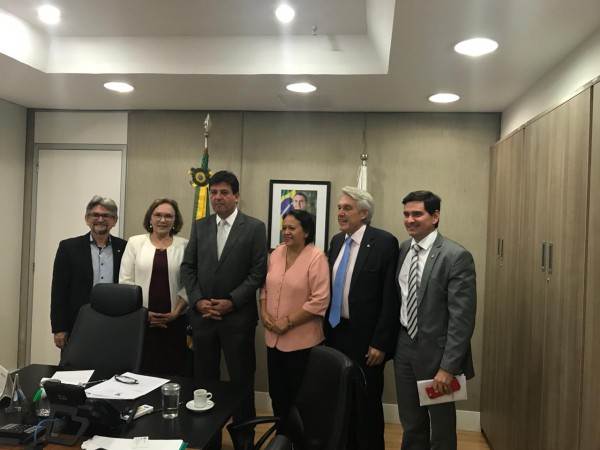 João Maia com o ministro, gobernadora e parlamentares do RN