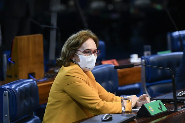 Senadora Zenaide no Plenário em Brasília - Foto: Agência Senado